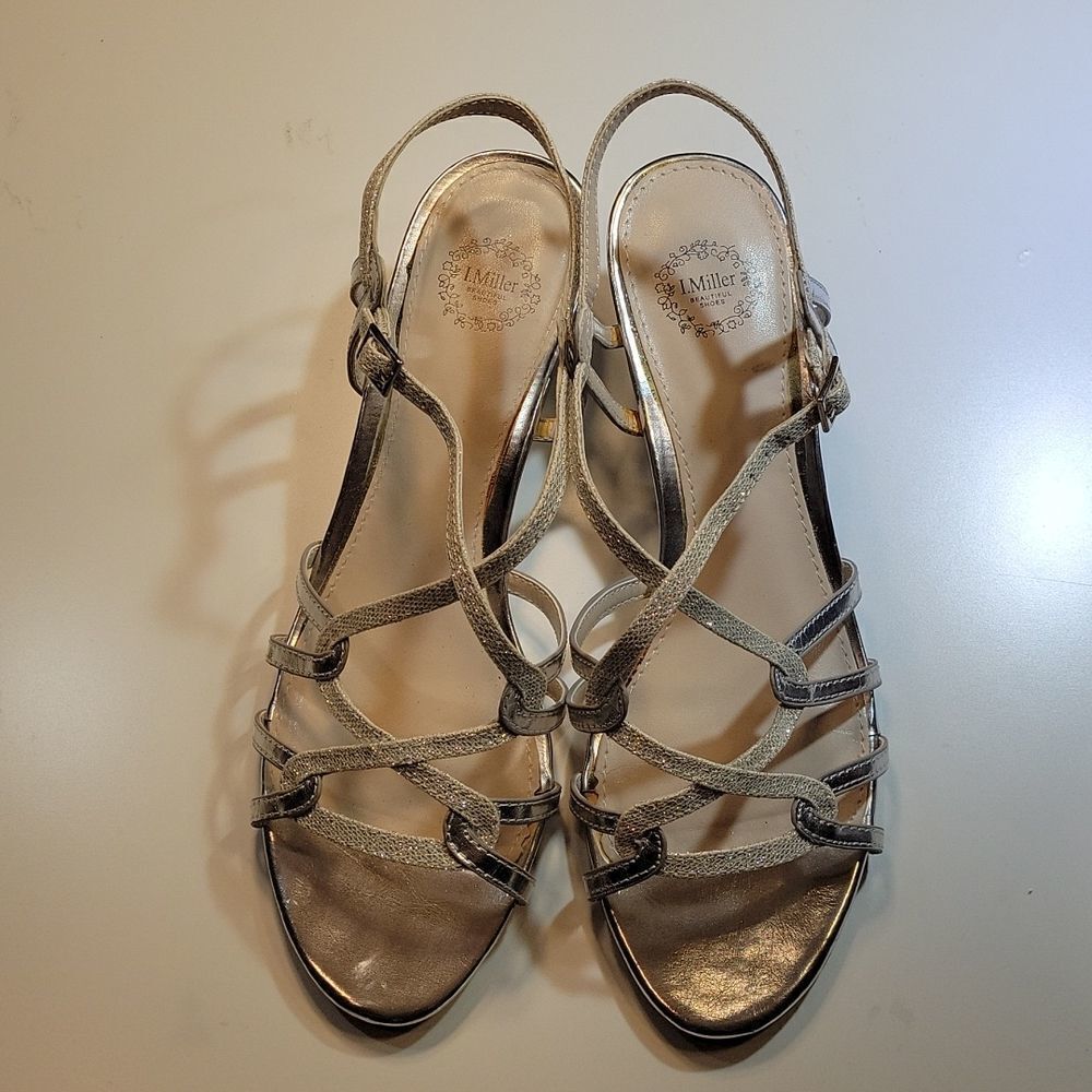 BRAND NEW I.MILLER LOW WEDGE OPEN TOE SANDAL
